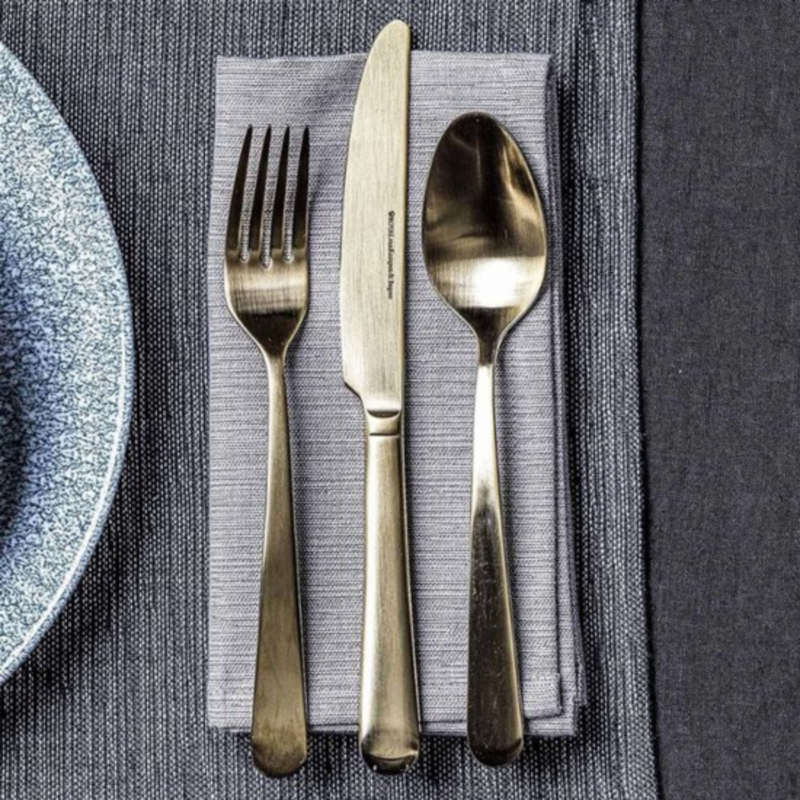 Ontwerp zonder titel(2) Royal van Kempen & Begeer Bestekset – 6-delig op tafel